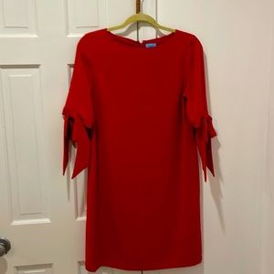 Cece Bow Sleeve Shift Dress